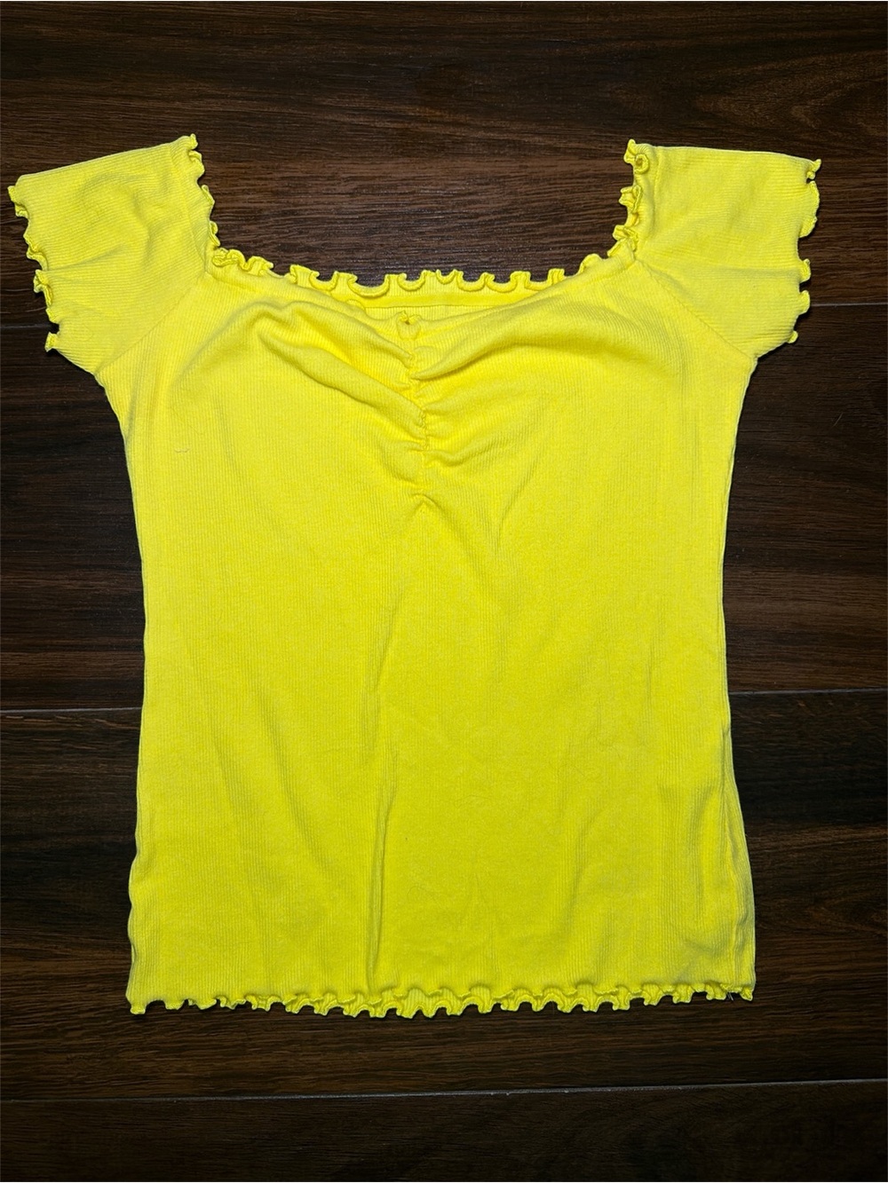 Hollister Juniors Yellow Ruffle-Edge Short Sleeve Top, Medium, NWT